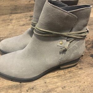 Sorel Women's Farah Short Booties